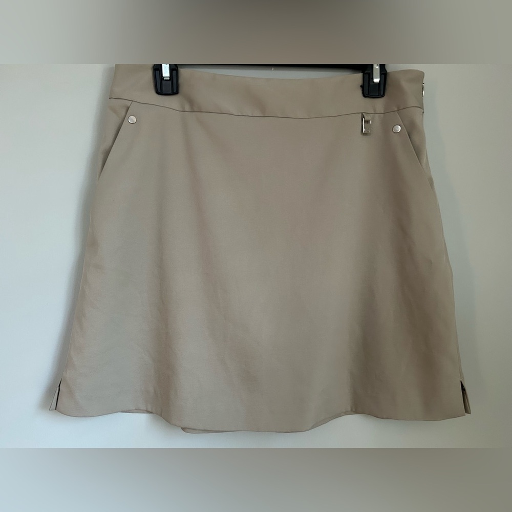 Cutter & Buck Women's Dry-Tec Golf Skort, Size 8